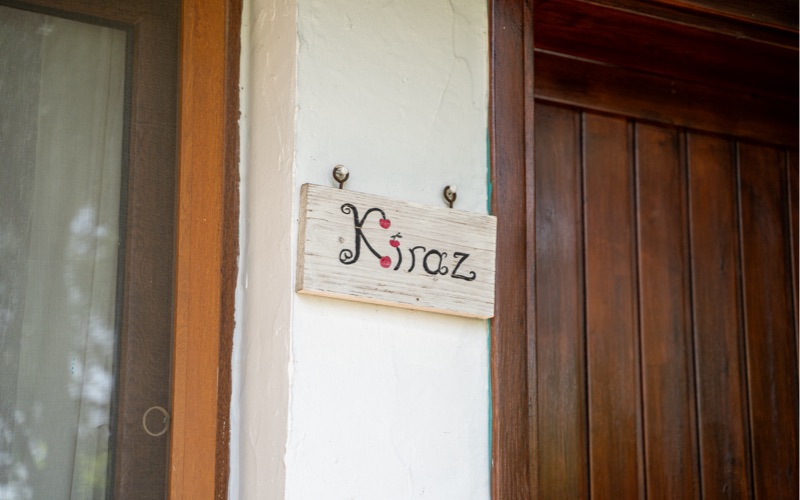 Room Kiraz Entrance